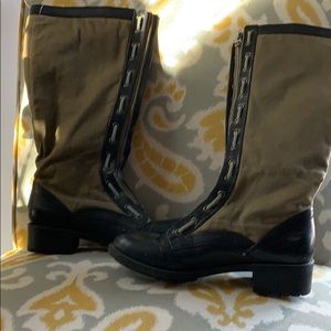 Unique army green Kenzie boots